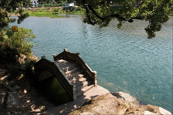 酒泉憩水橋